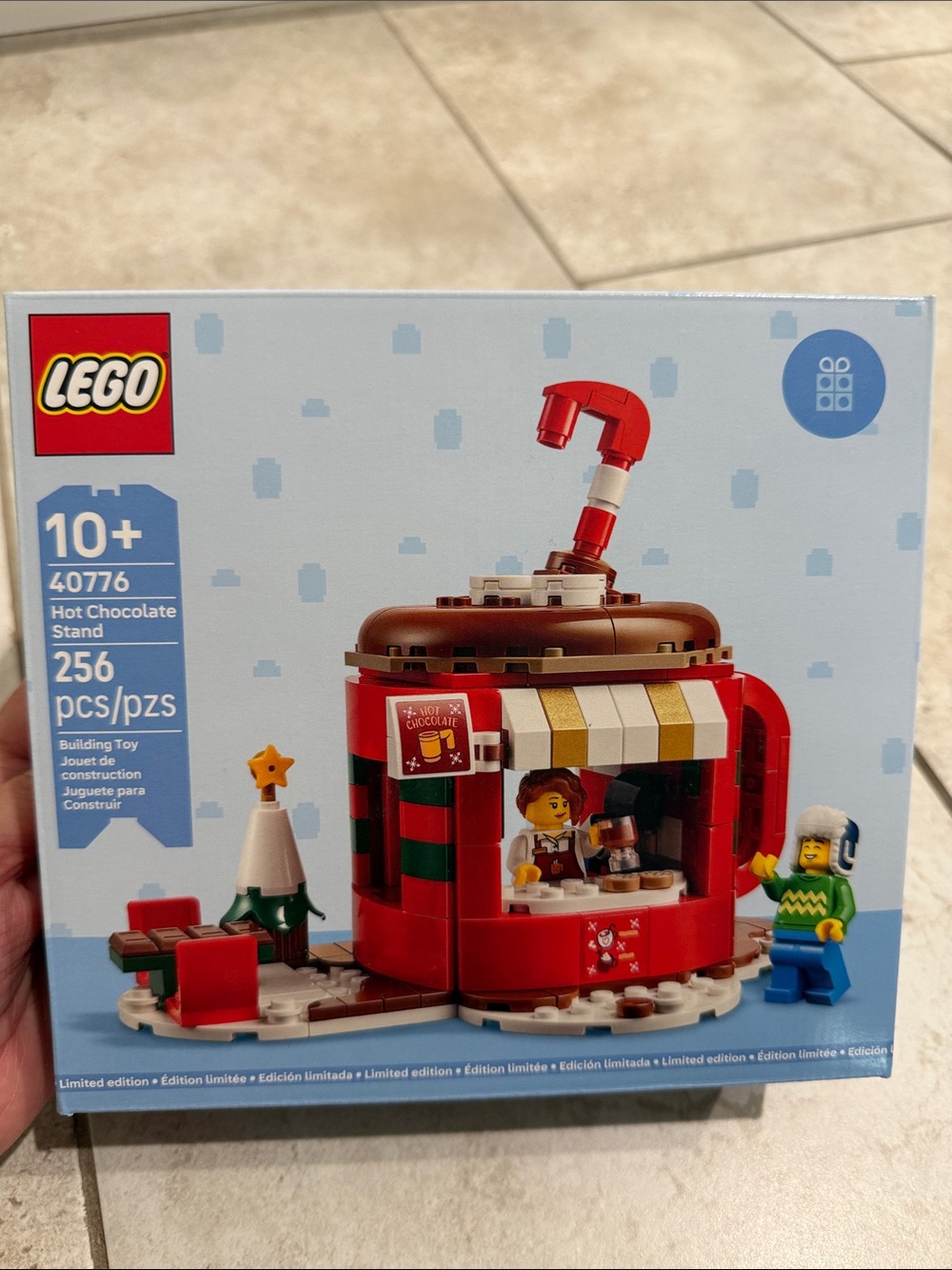 Authentic LEGO Hot Chocolate Stand -Holiday- 40776 NWT unopened